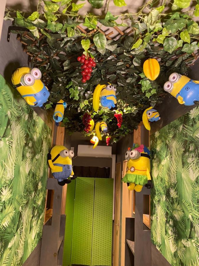 Hotel Jungle Fun Fun Осака Екстериор снимка