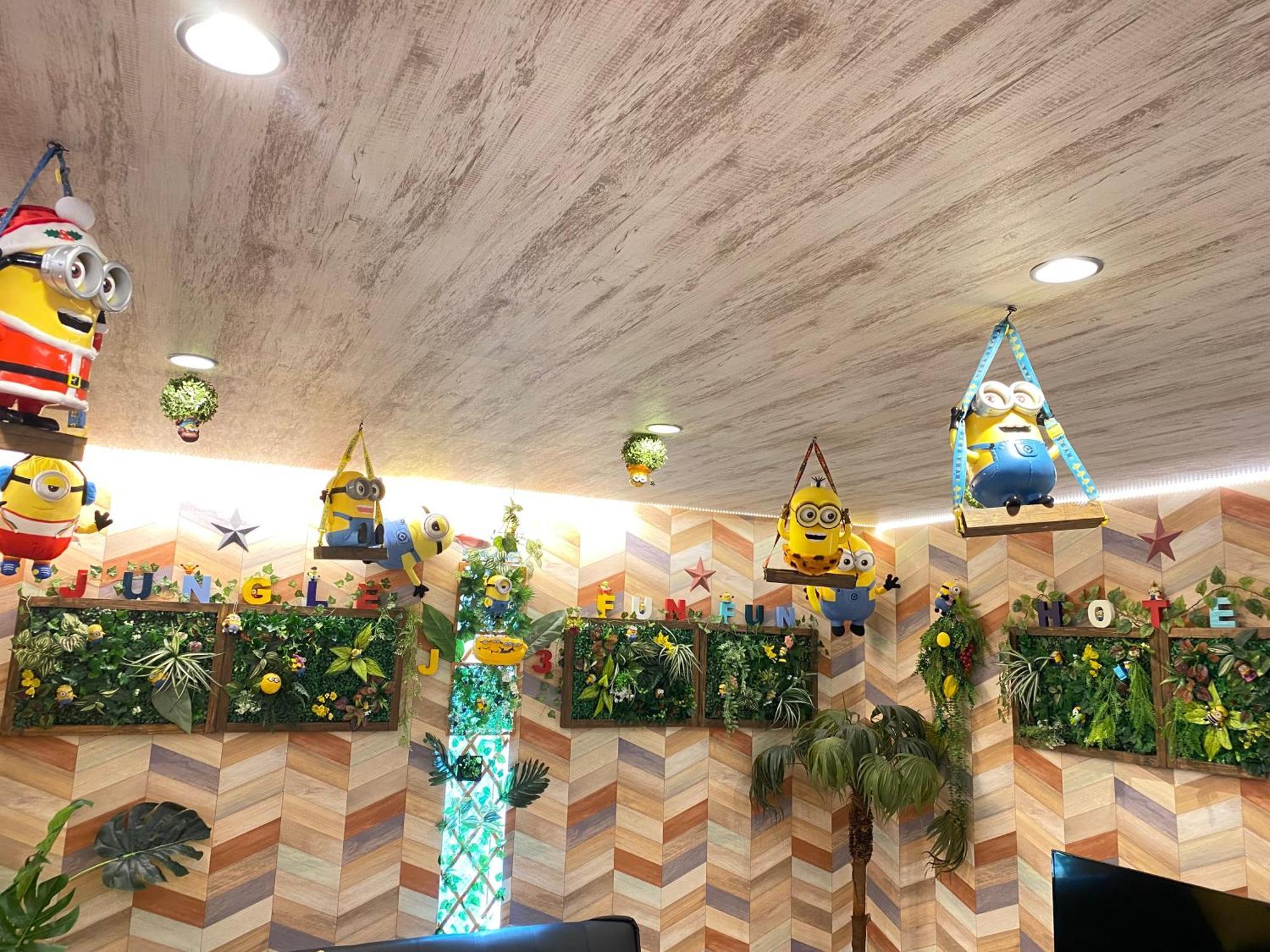 Hotel Jungle Fun Fun Осака Екстериор снимка
