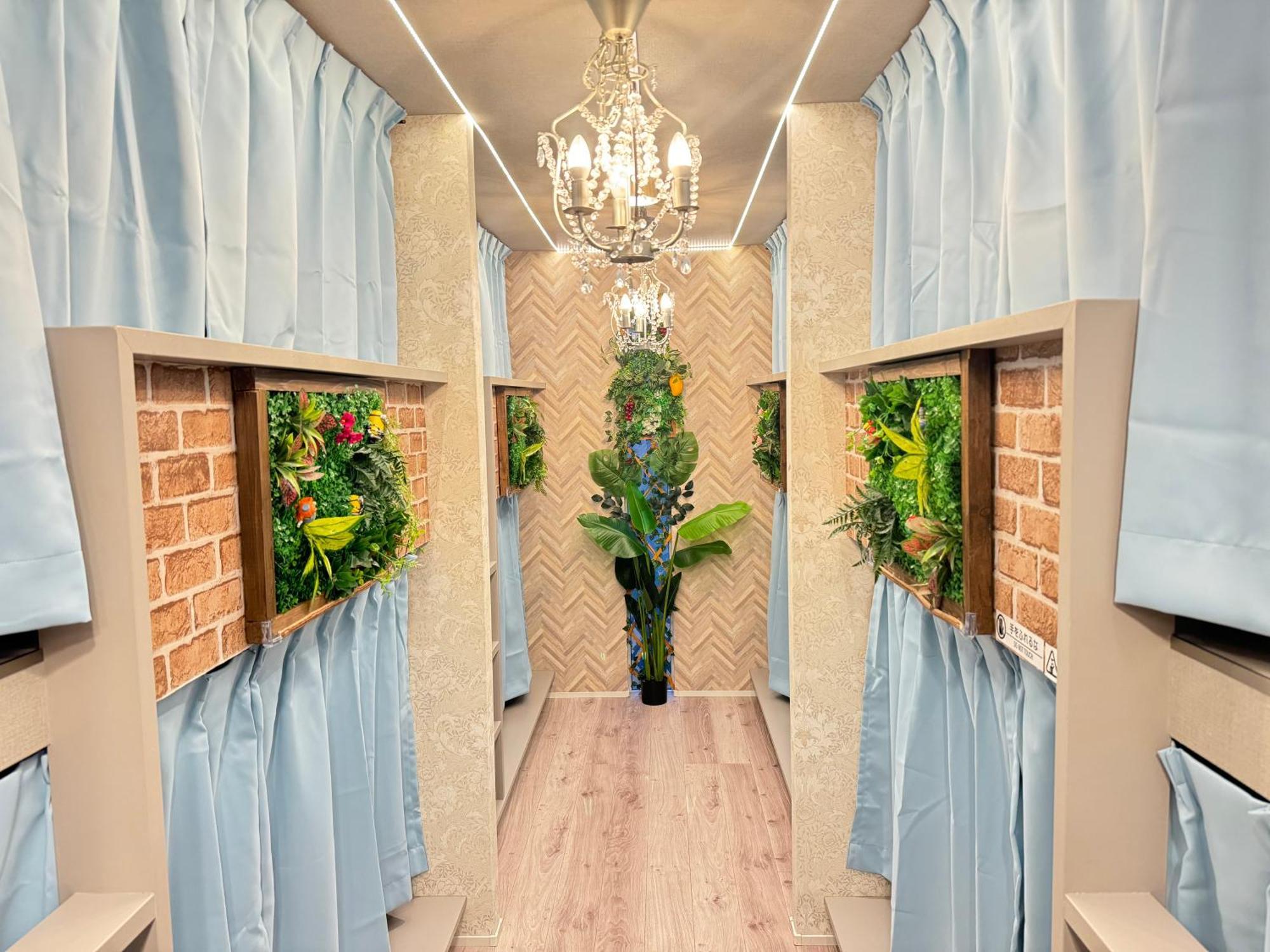 Hotel Jungle Fun Fun Осака Екстериор снимка