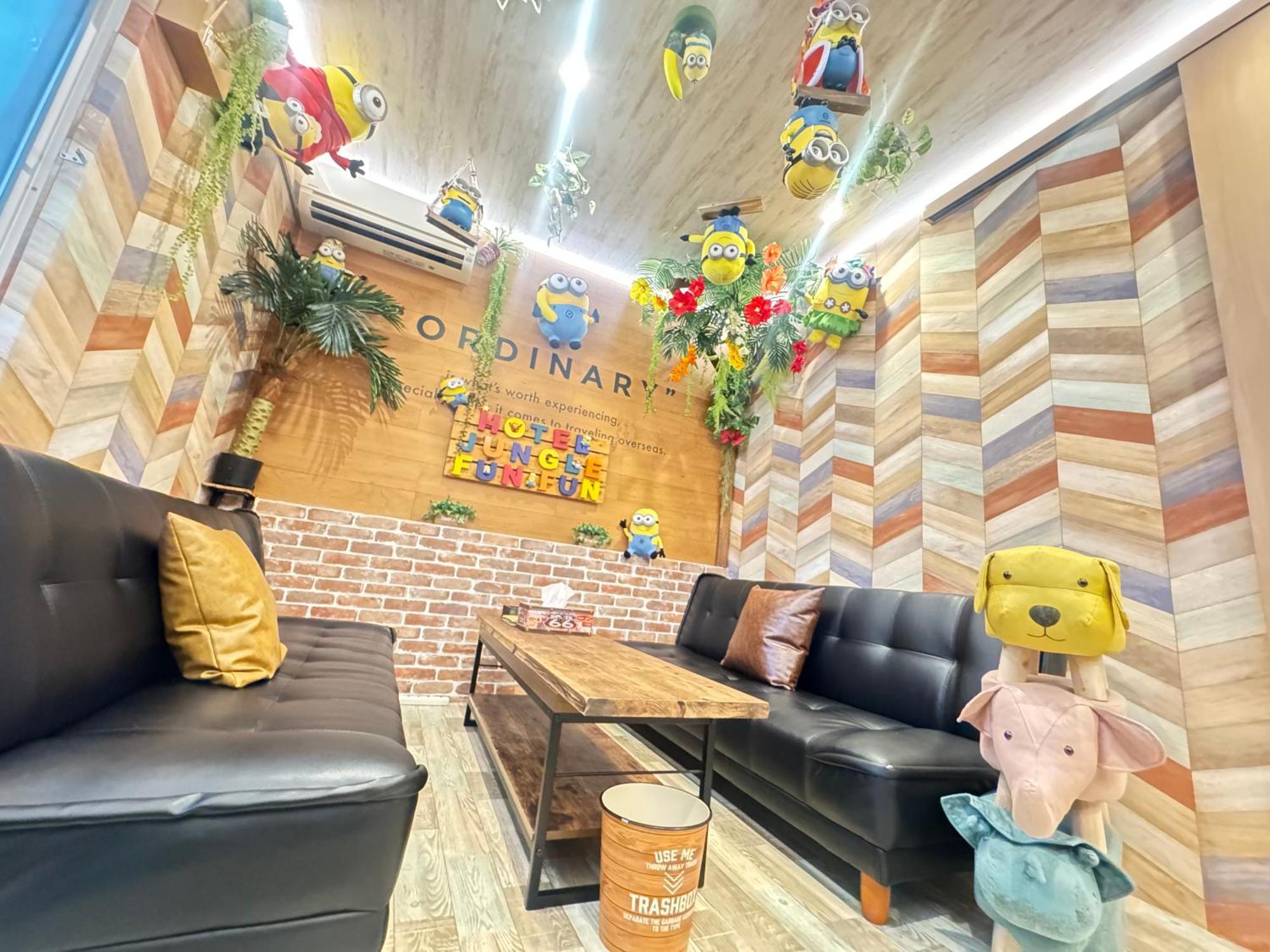 Hotel Jungle Fun Fun Осака Екстериор снимка